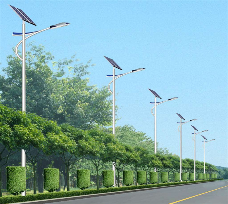 太阳能路灯杆