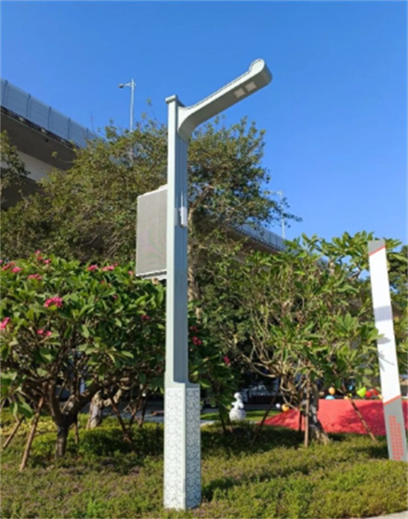 智慧路灯合杆